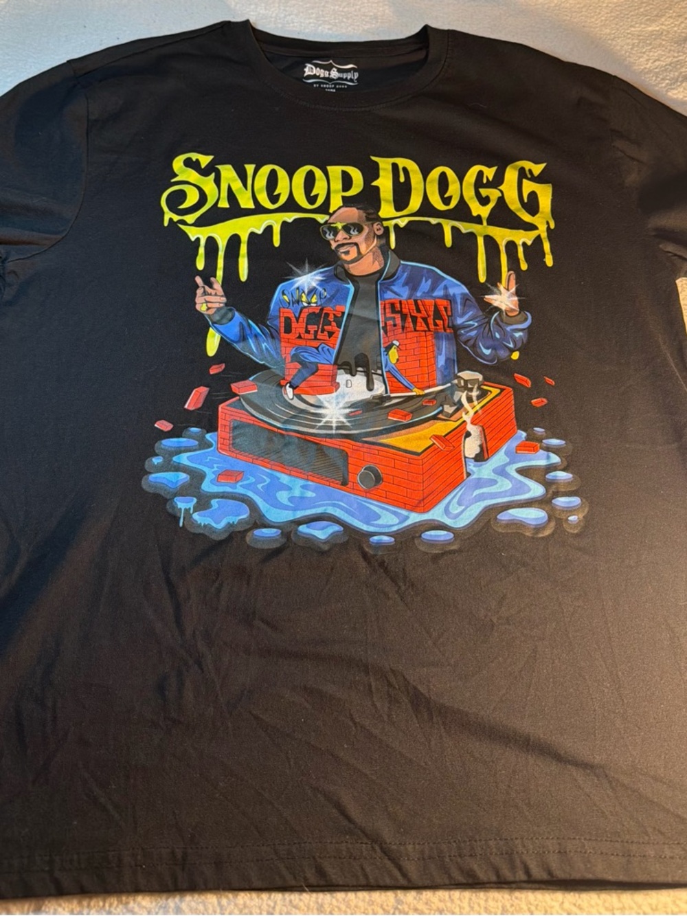 Black Graphic Tee with Yellow & Blue Artwork - Music Artist Design